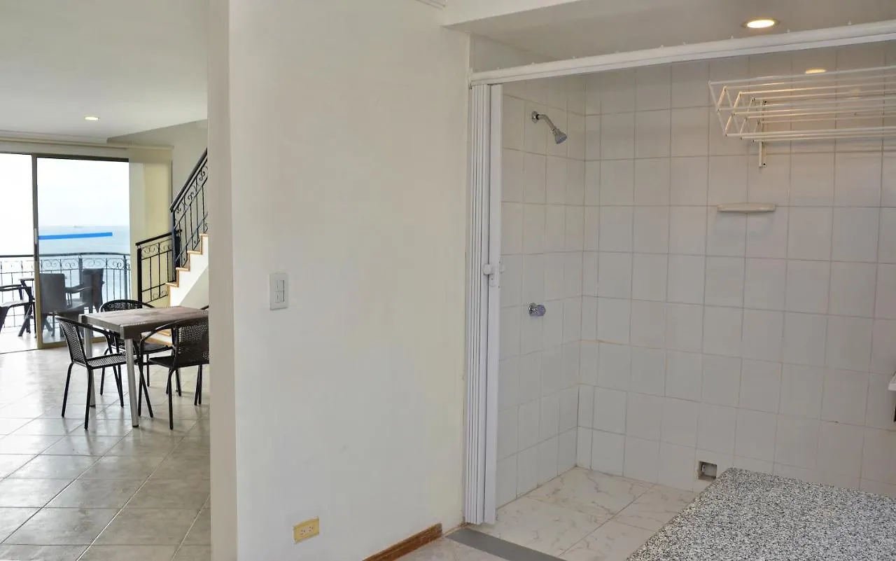 Apartamentos El Penon Del Rodadero Vista Al Mar - By Apartamar Santa Marta 0*, Santa Marta (Magdalena)